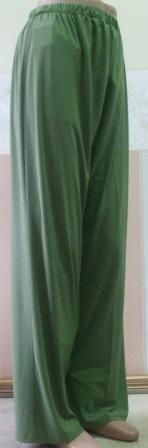 Дамски панталон ликра-памук. Цвят: зелен.Размер 56