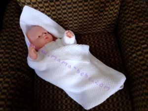 Ръчно плетенa пелена за бебета 0- 12 месеца