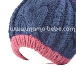 Детска шапка, ръчно плетена два цвята